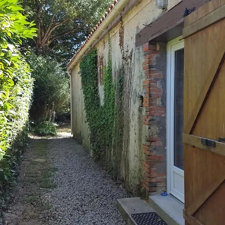 A La Campagne Proche Du Littoral *