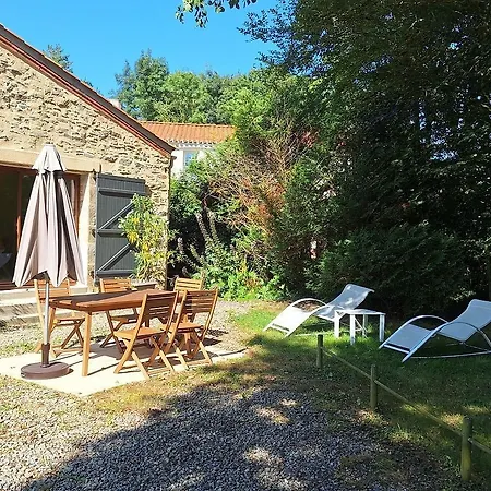 Prázdninový dům A La Campagne Proche Du Littoral