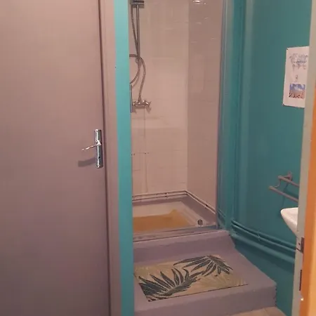 A La Campagne Proche Du Littoral * Martinet